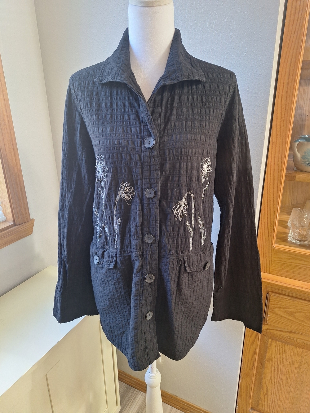 Black Button-Front Women's Shirt Jacket